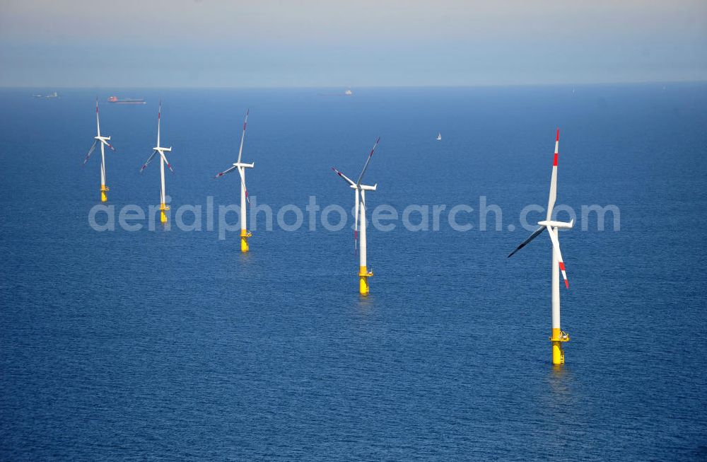 Aerial image Zingst - Windräder / Windradanlage / Windpark / Windkraftanlage EnBW Baltic 1 in der Ostsee in Mecklenburg-Vorpommern. Ein Projekt der EnBW Erneuerbare Energien GmbH und der Siemens Wind Power AJS. Wind turbines / offshore wind farm / Wind power station EnBW Baltic 1 in the Baltic See in Mecklenburg-Western Pomerania.