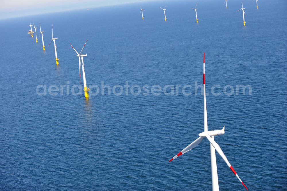 Aerial photograph Zingst - Windräder / Windradanlage / Windpark / Windkraftanlage EnBW Baltic 1 in der Ostsee in Mecklenburg-Vorpommern. Ein Projekt der EnBW Erneuerbare Energien GmbH und der Siemens Wind Power AJS. Wind turbines / offshore wind farm / Wind power station EnBW Baltic 1 in the Baltic See in Mecklenburg-Western Pomerania.