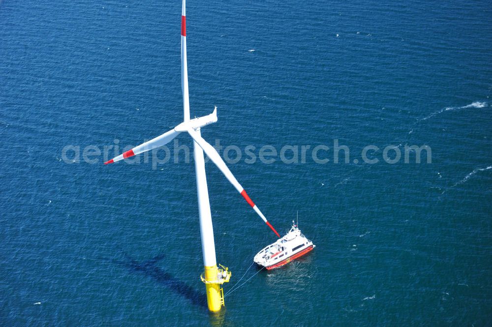 Aerial image Zingst - Windräder / Windradanlage / Windpark / Windkraftanlage EnBW Baltic 1 in der Ostsee in Mecklenburg-Vorpommern. Ein Projekt der EnBW Erneuerbare Energien GmbH und der Siemens Wind Power AJS. Wind turbines / offshore wind farm / Wind power station EnBW Baltic 1 in the Baltic See in Mecklenburg-Western Pomerania.