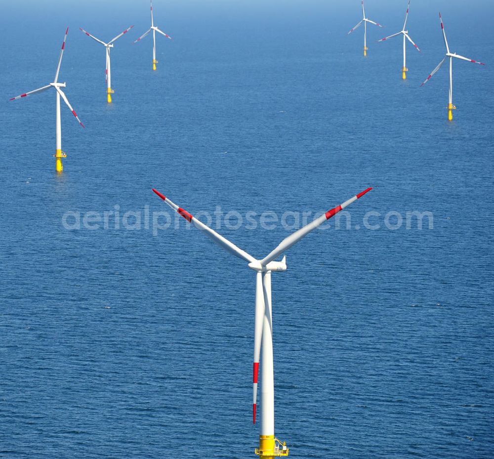 Zingst from above - Windräder / Windradanlage / Windpark / Windkraftanlage EnBW Baltic 1 in der Ostsee in Mecklenburg-Vorpommern. Ein Projekt der EnBW Erneuerbare Energien GmbH und der Siemens Wind Power AJS. Wind turbines / offshore wind farm / Wind power station EnBW Baltic 1 in the Baltic See in Mecklenburg-Western Pomerania.