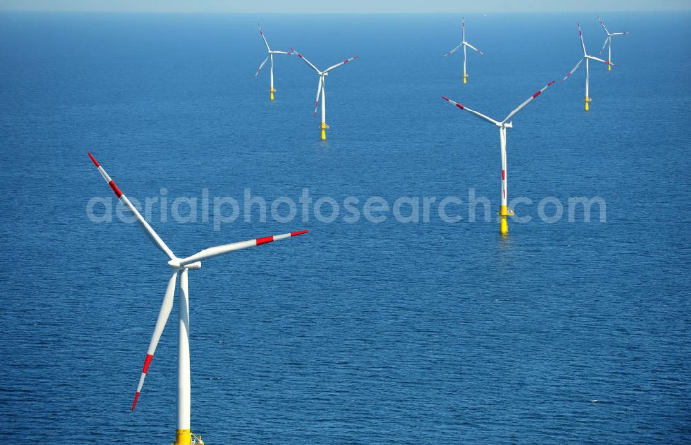 Zingst from above - Windräder / Windradanlage / Windpark / Windkraftanlage EnBW Baltic 1 in der Ostsee in Mecklenburg-Vorpommern. Ein Projekt der EnBW Erneuerbare Energien GmbH und der Siemens Wind Power AJS. Wind turbines / offshore wind farm / Wind power station EnBW Baltic 1 in the Baltic See in Mecklenburg-Western Pomerania.