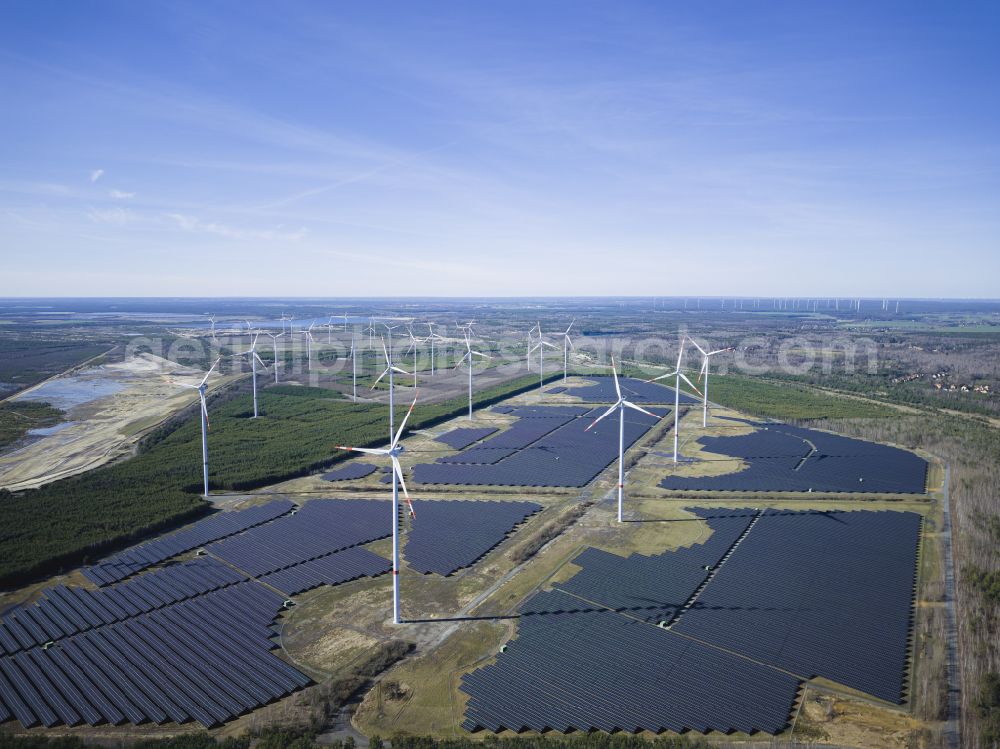 Aerial image Klettwitz - Agricultural land and fields with wind turbines in the energy park in Klettwitz in the state of Brandenburg, Germany