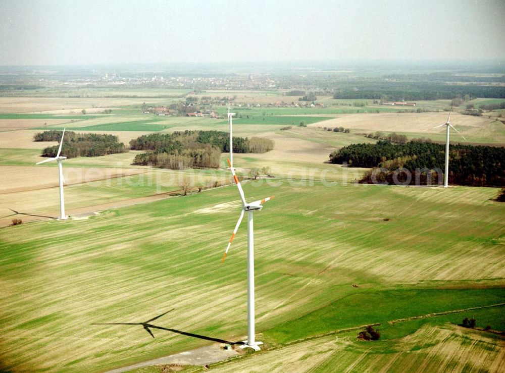 Aerial image Bornow/Brandenburg - Windkraftanlagen der Firma RE Power AG bei Bornow westl. von Beeskow/Brandenburg. Datum: 22.04.03