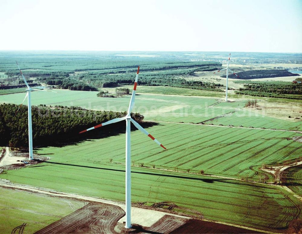 Aerial image Woschkow / BRB - Windkraftpark Woschkow in Brandenburg mit 4 Anlagen vom Typ MD 70. REpower Systems AG -Hauptverwaltung- Flughafenstrasse 54 D-22335 Hamburg Datum: 31.03.2003