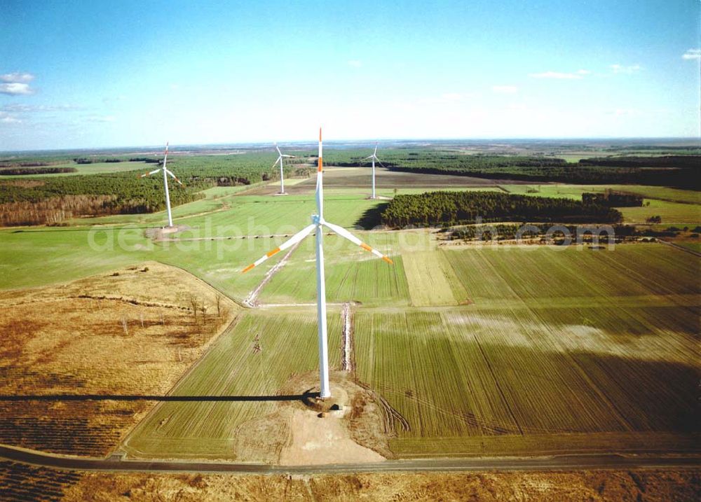 Aerial image Woschkow / Brandenburg - Windkraftpark Woschkow in Brandenburg mit 4 Anlagen vom Typ MD 70. REpower Systems AG -Hauptverwaltung- Flughafenstrasse 54 D-22335 Hamburg Datum: 31.03.2003