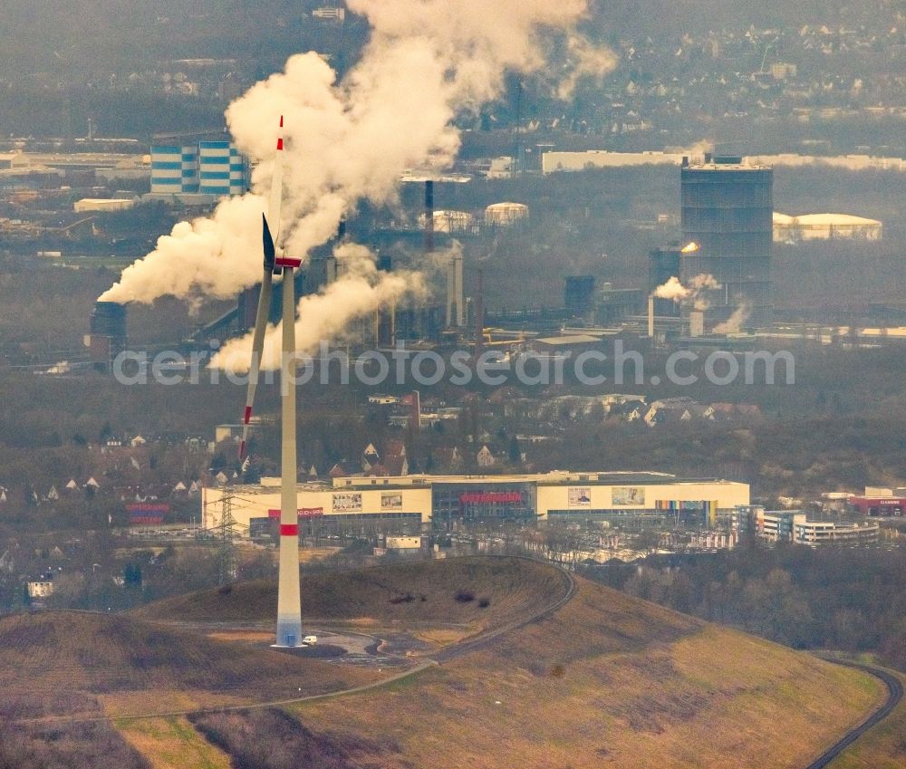 Gladbeck from above - Wind turbine installation on the overburden dump hill of the Mottbruchhalde in Gladbeck at Ruhrgebiet in the state North Rhine-Westphalia, Germany