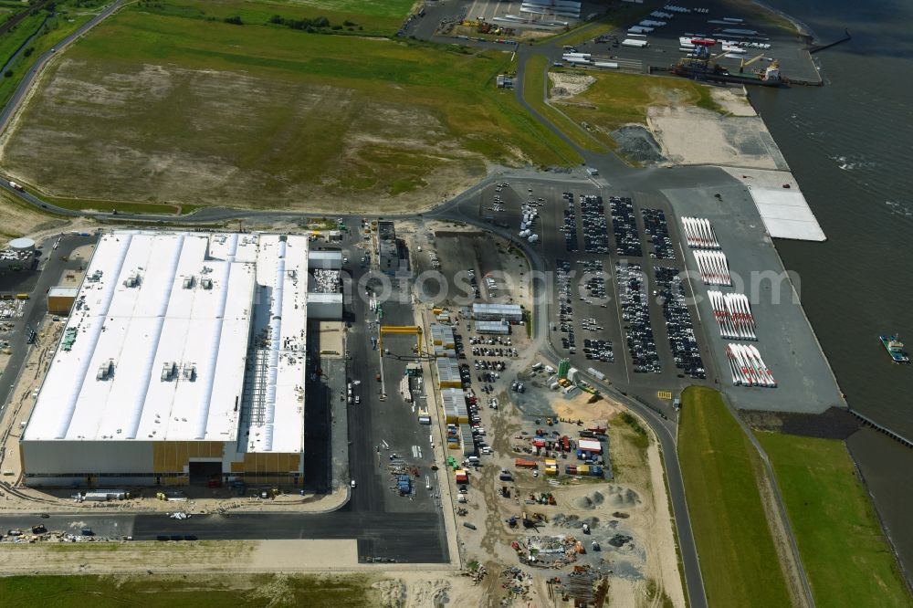 Cuxhaven from above - Wind turbine assembly and manufacturing plant in the industrial area of Siemens Offshore-Windturbinenwerk in Cuxhaven in the state Lower Saxony, Germany