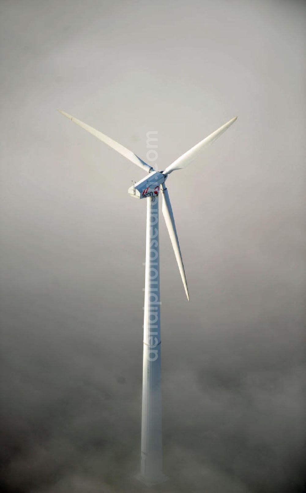 Aerial image Hornburg - Windrad im Nebel im Ortsteil Hornburg der Gemeinde Seegebiet Mansfelder Land in Sachsen-Anhalt. Windwheel in the fog in the local part Hornburg of the community Seegebiet Mansfelder Land in Saxony-Anhalt.