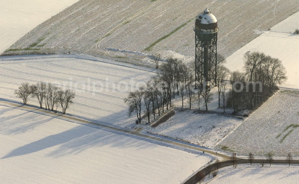 Dortmund from the bird's eye view: Winter - Aerial view of the landscape at Lanstroper egg District Grevel in Dortmund in North Rhine-Westphalia NRW. The egg is a standing Lanstroper listed water tower