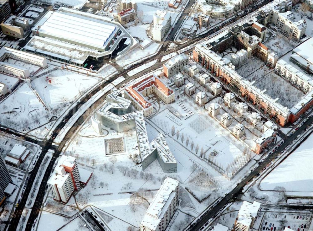 Berlin - Kreuzberg from above - Winteransicht vom fertigen Neubau des Jüdischen Museums an der Lindenstraße in Berlin - Kreuzberg.