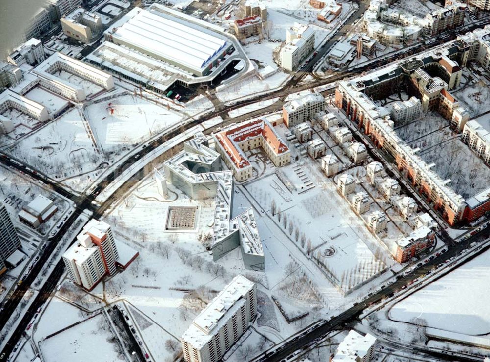 Berlin - Kreuzberg from the bird's eye view: Winteransicht vom fertigen Neubau des Jüdischen Museums an der Lindenstraße in Berlin - Kreuzberg.