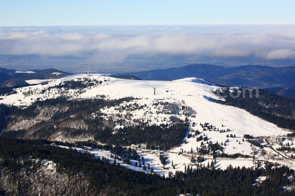 Aerial photograph Feldberg (Schwarzwald) - Winter landscape of snow-capped peak of Feldberg in the Black Forest in Baden-Wuerttemberg