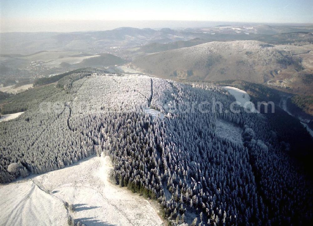 Friedrichroda inThüringen from the bird's eye view: Winterlandschaft Thüringer Wald bei Friedrichroda - Thüringen 10.12.02