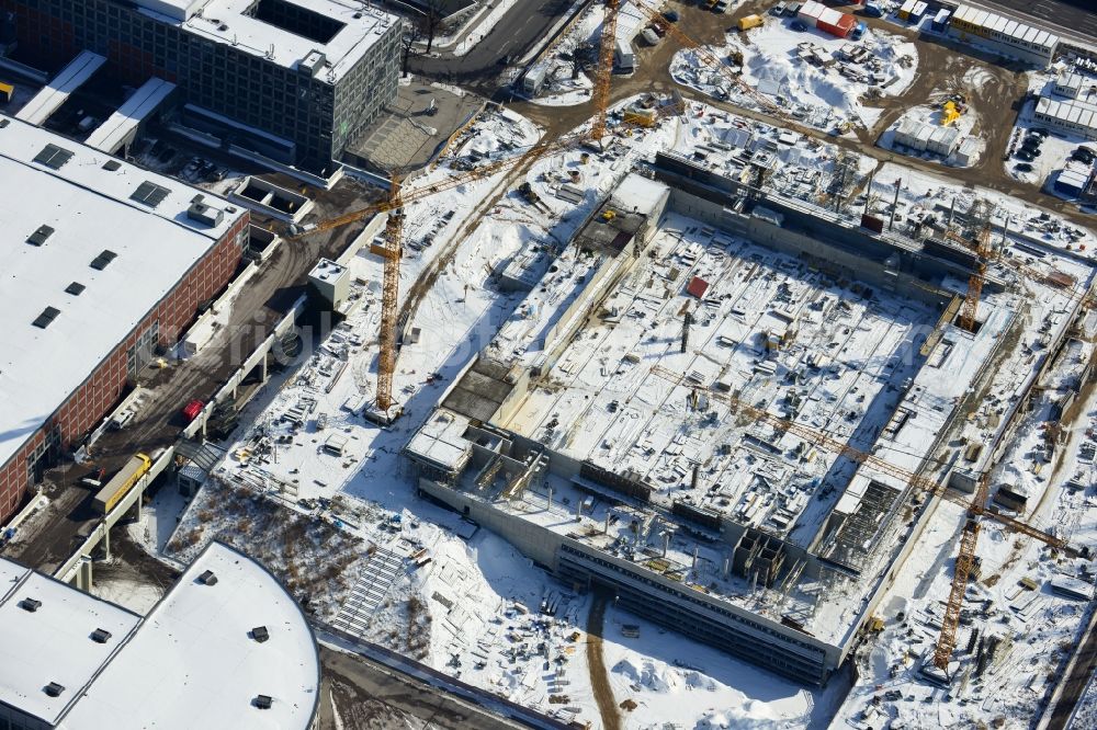 Aerial image Berlin - View of construction site at the exhibition venue Cube City Exhibition Grounds in Berlin Charlottenburg. On the site of the demolished Germany Hall is to be completed by the end of 2013, designed by the architectural firm UNIQUE CODE suitable congress hall