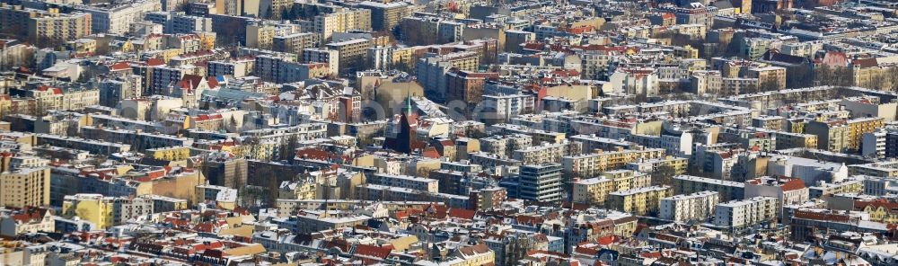 Berlin from the bird's eye view: Winter snow covered neighborhoods in the Berlin district of Charlottenburg - Wilmersdorf