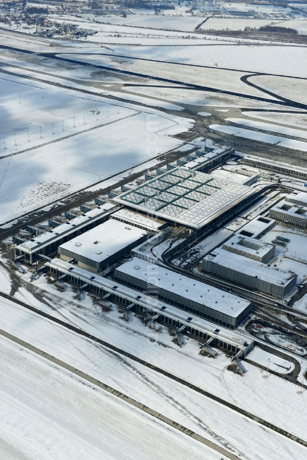 Aerial image Schönefeld - Site of the new airport BER / BBI AIRPORT BERLIN BRANDENBURG Willi Brandt in Schönefeld in Brandenburg. The new terminal is in the south of the airport Berlin -Schoenefeld quality built