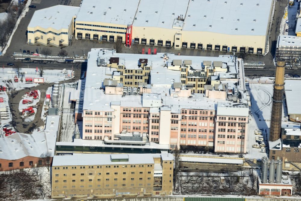 Aerial image Berlin Tempelhof - Winter covered with snow industrial area in Berlin Tempelhof