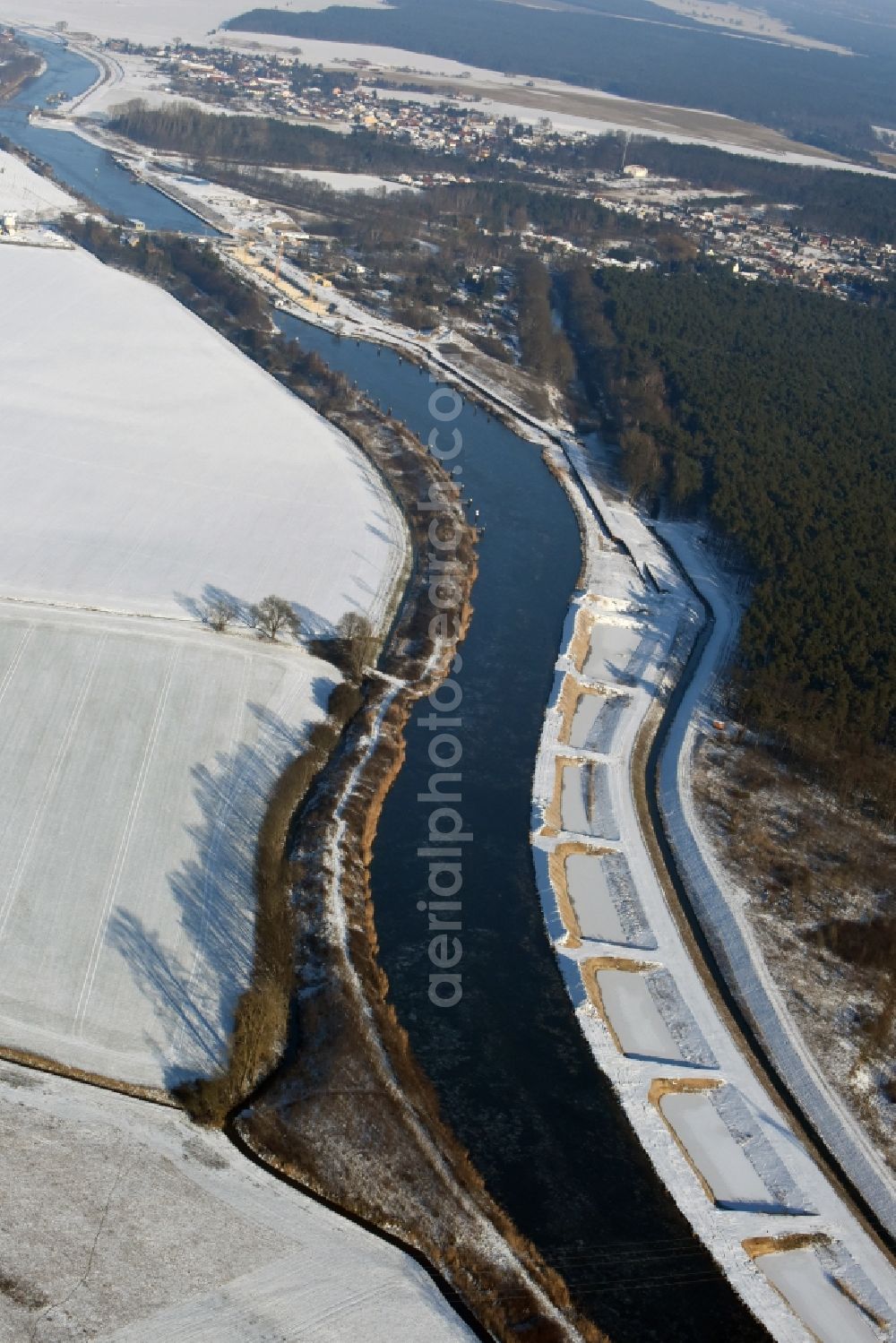 Aerial image Ihleburg - Wintry snowy disposal sites on the banks of the Elbe-Havel canal at Ihleburg in Saxony-Anhalt