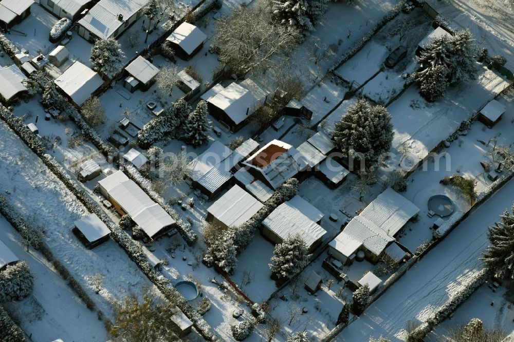 Aerial image Berlin - Parcel of the small garden in Berlin in Germany