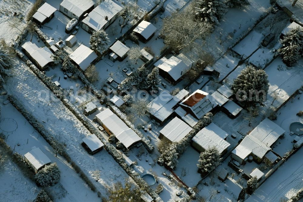 Berlin from the bird's eye view: Parcel of the small garden in Berlin in Germany