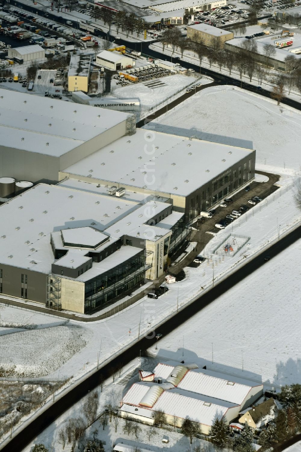 Hoppegarten from above - View of the new construction of the Europazentrale Clinton in Hoppegarten in the state of Brandenburg