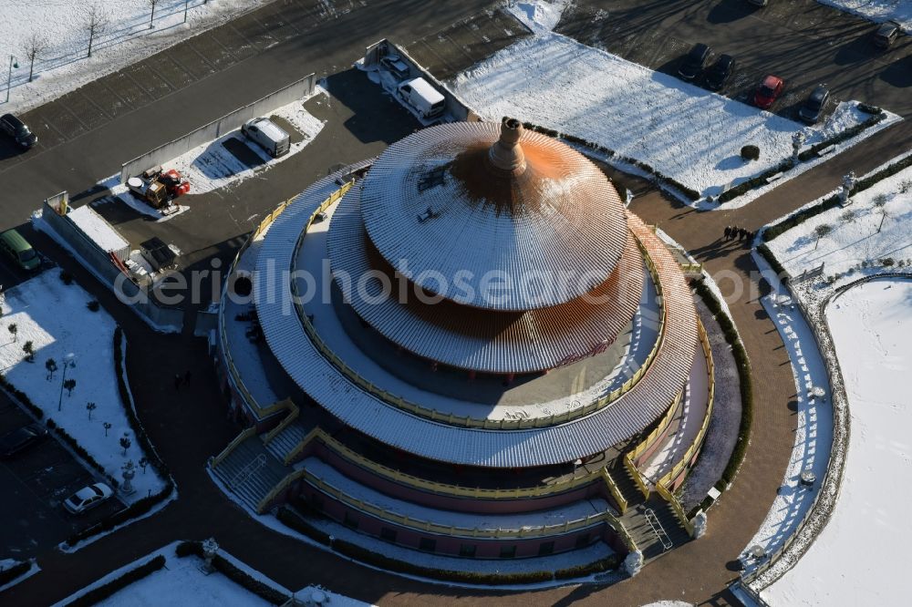 Hohen Neuendorf from above - Wintry snowy Building of the restaurant Himmelspagode Himmelspagode an der Oranienburger Strasse in Hohen Neuendorf in the state Brandenburg