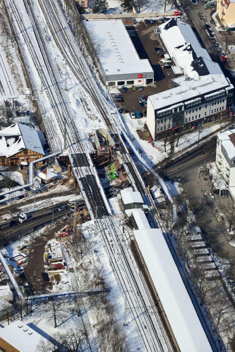 Berlin from above - Construction of new railway bridge over the Treskowallee at Berlin- Karlshorst