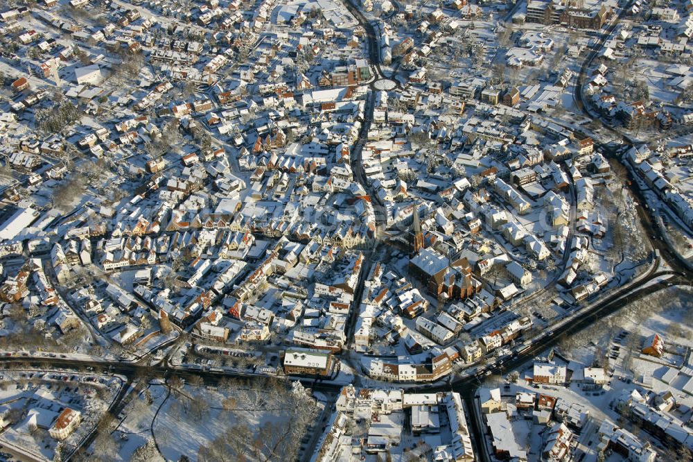 Aerial image Haltern - Blick auf die winterliche Innenstadt von Haltern im nördlichen Ruhrgebiet. Die Stadt gehört zum Kreis Recklinghausen und untersteht dem Regierungsbezirk Münster. View of the wintry inner city of Haltern in the northern Ruhr area. The city belongs to the district of Recklinghausen, reporting to the government district of Münster.