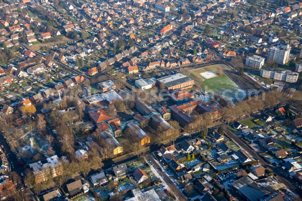 Aerial photograph Hamm - School grounds and buildings of the Sophie-Scholl-School in the Bockum-Hoevel part of Hamm in the state of North Rhine-Westphalia