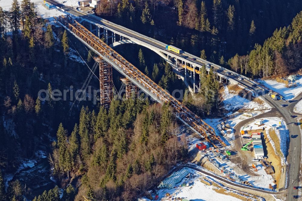 Aerial photograph Rottenbruch - Wintry snowy New construction of the bridge structure Echelsbacher Bruecke on Ammerschlucht in Rottenbruch in the state Bavaria, Germany