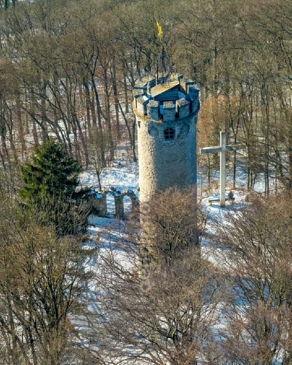 Aerial photograph Marsberg - Wintry snowy structure of the observation tower Bilsteinturm in Marsberg in the state North Rhine-Westphalia