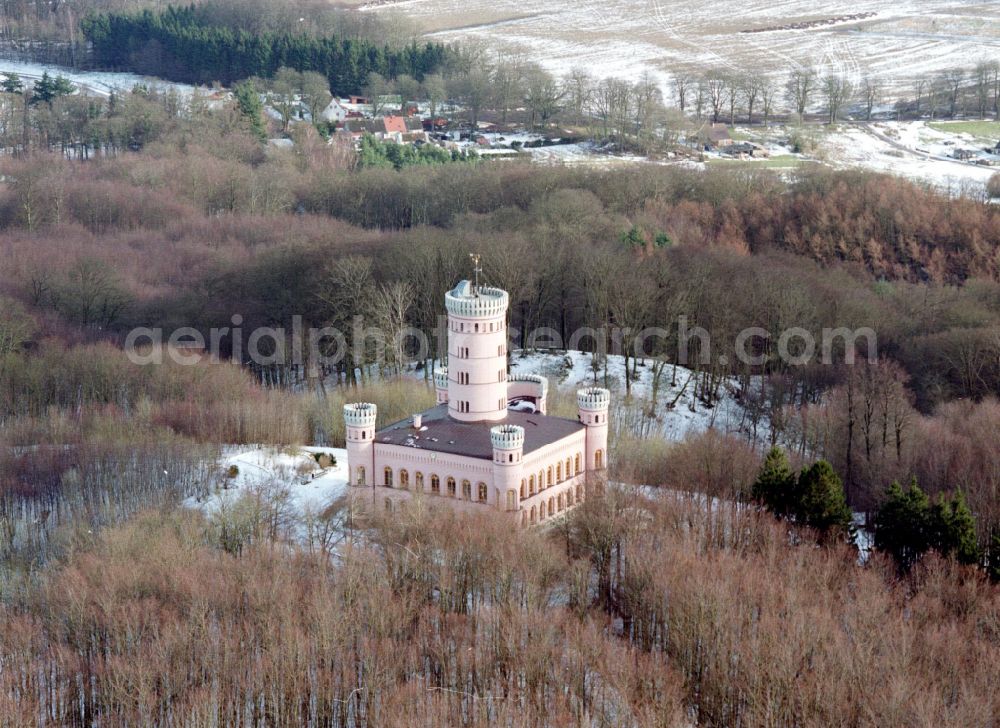 Aerial photograph Binz - Wintry snowy castle of Jagdschloss Granitz in Binz island Ruegen in the state Mecklenburg - Western Pomerania, Germany