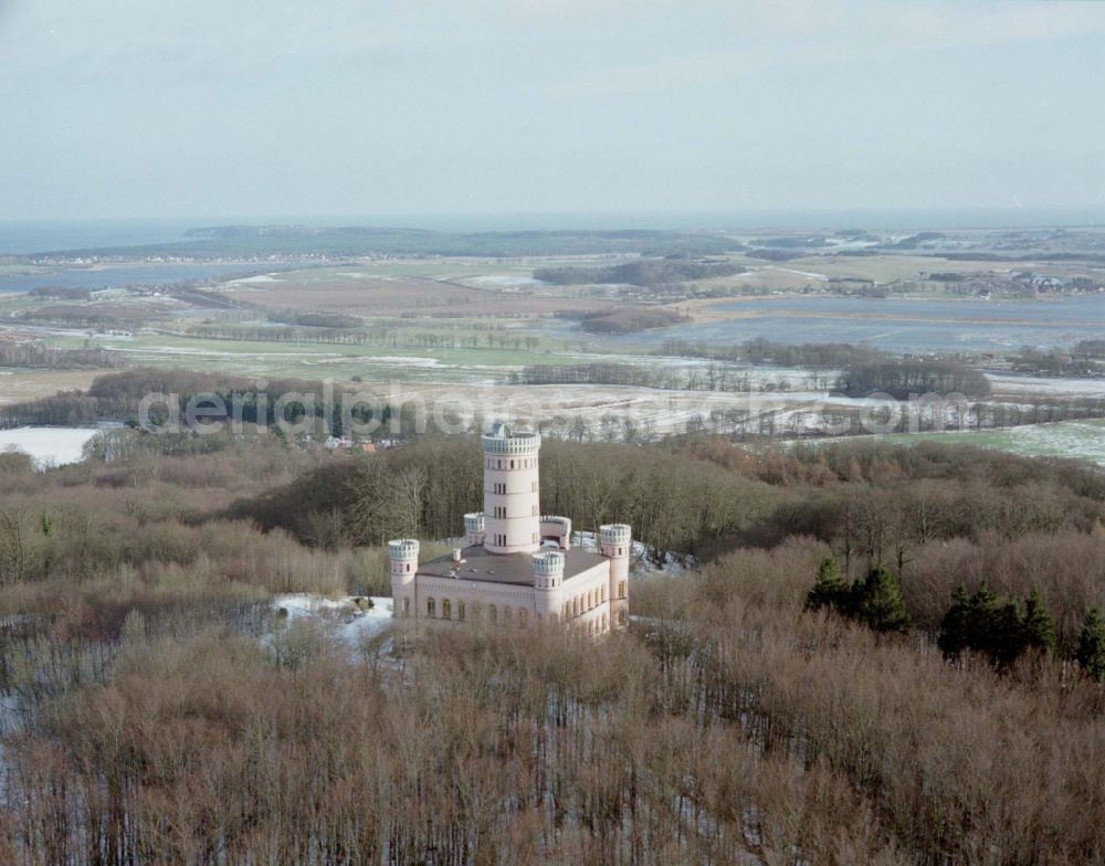 Aerial photograph Binz - Wintry snowy castle of Jagdschloss Granitz in Binz island Ruegen in the state Mecklenburg - Western Pomerania, Germany