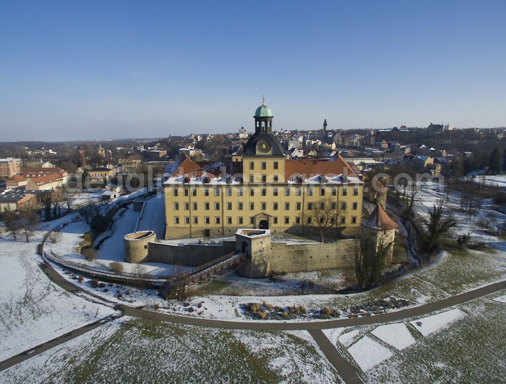 Zeitz from the bird's eye view: Wintry snowy Castle of Schloss Moritzburg in Zeitz in the state Saxony-Anhalt