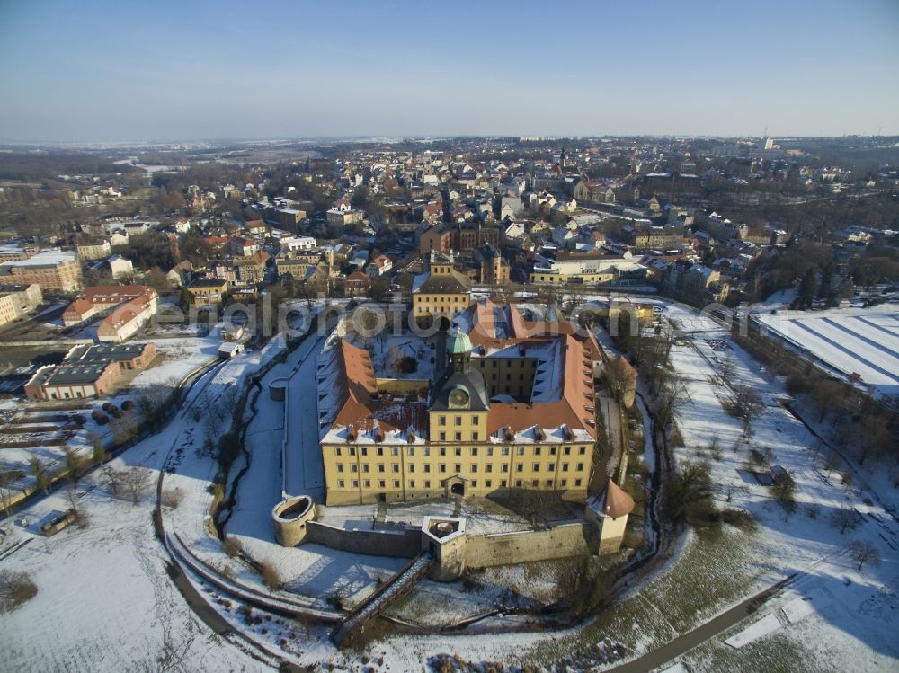 Aerial photograph Zeitz - Wintry snowy Castle of Schloss Moritzburg in Zeitz in the state Saxony-Anhalt