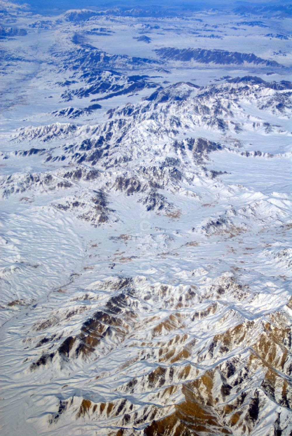 Aerial photograph Kandahar - Wintry snowy rock and mountain landscape Hindu Kush in Kandahar in Afghanistan