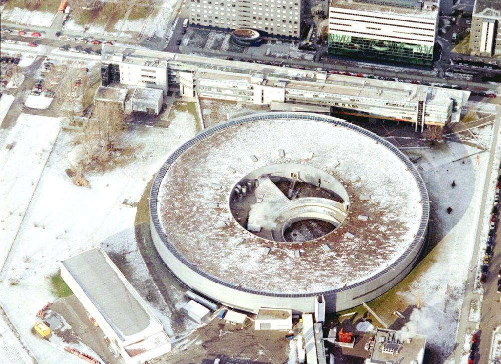 Berlin from above - Wintry snowy research building and office complex Elektronen- Speicherring BESSY - Synchrotronstrahlungsquelle in the district Adlershof in Berlin, Germany