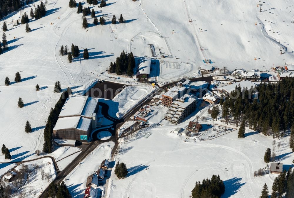 Feldberg (Schwarzwald) from the bird's eye view: Wintry snowy complex of the hotel building Feldberger Hof in Feldberg (Schwarzwald) at Schwarzwald in the state Baden-Wuerttemberg, Germany