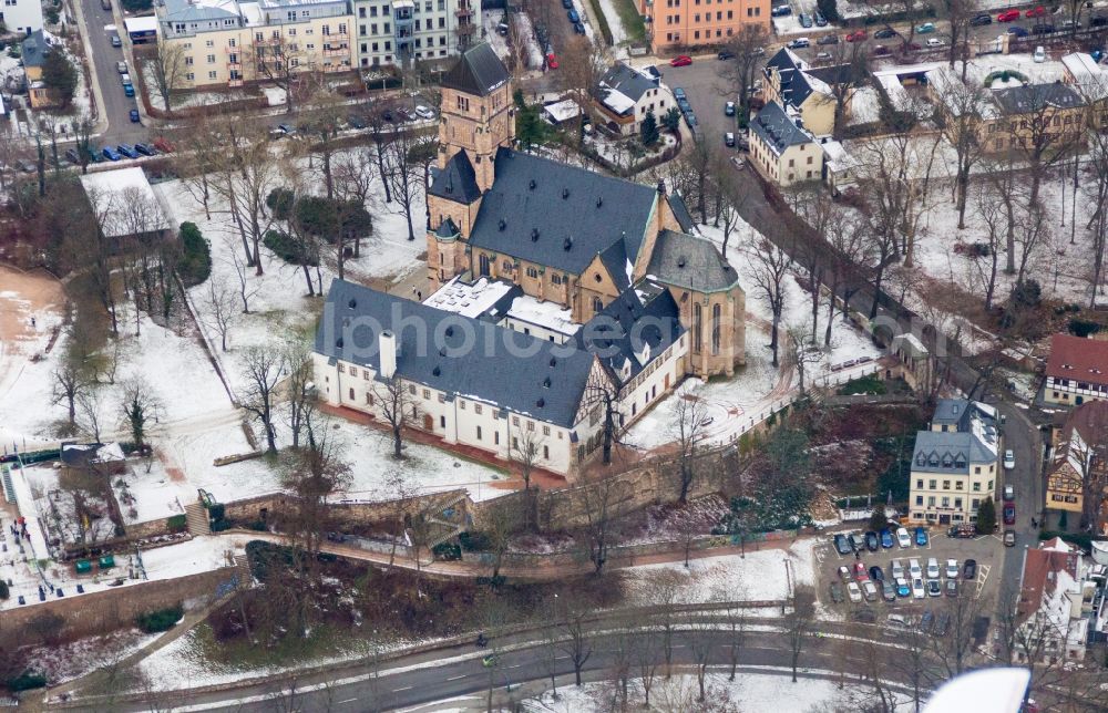 Aerial image Chemnitz - Wintry snowy church building of Schlosskirche and Kunstmuseum in Chemnitz in the state Saxony, Germany