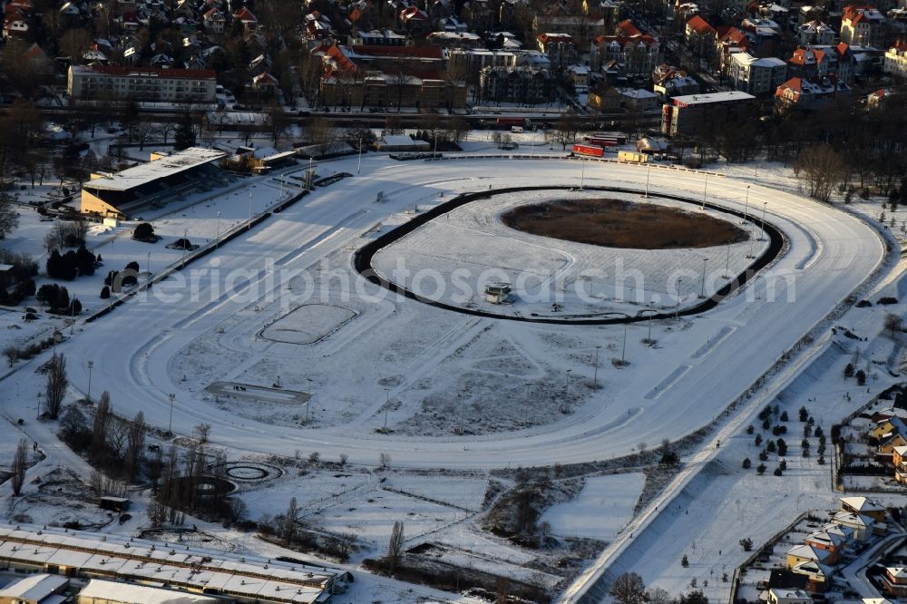 Aerial photograph Berlin - Wintry snowy Racetrack racecourse - trotting in the district Karlshorst in Berlin