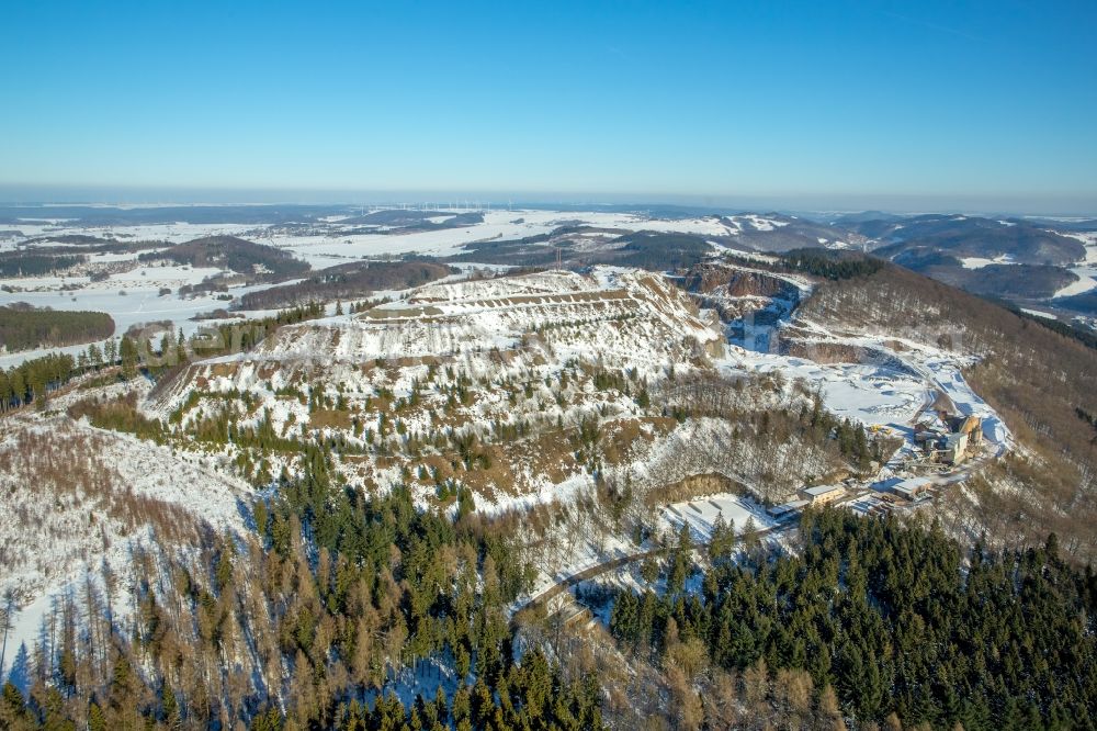 Brilon from above - Wintry snowy City view of the city area of in the district Hoppecke in Brilon in the state North Rhine-Westphalia