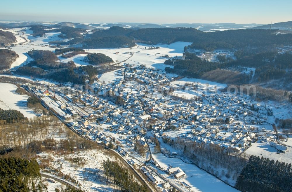 Brilon from the bird's eye view: Wintry snowy City view of the city area of in the district Hoppecke in Brilon in the state North Rhine-Westphalia