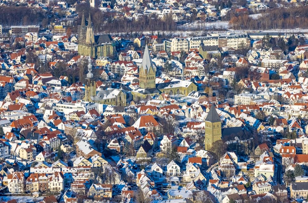 Soest from above - Winter snow-covered city view of the inner city area with churches in Soest in the state North Rhine-Westphalia, Germany