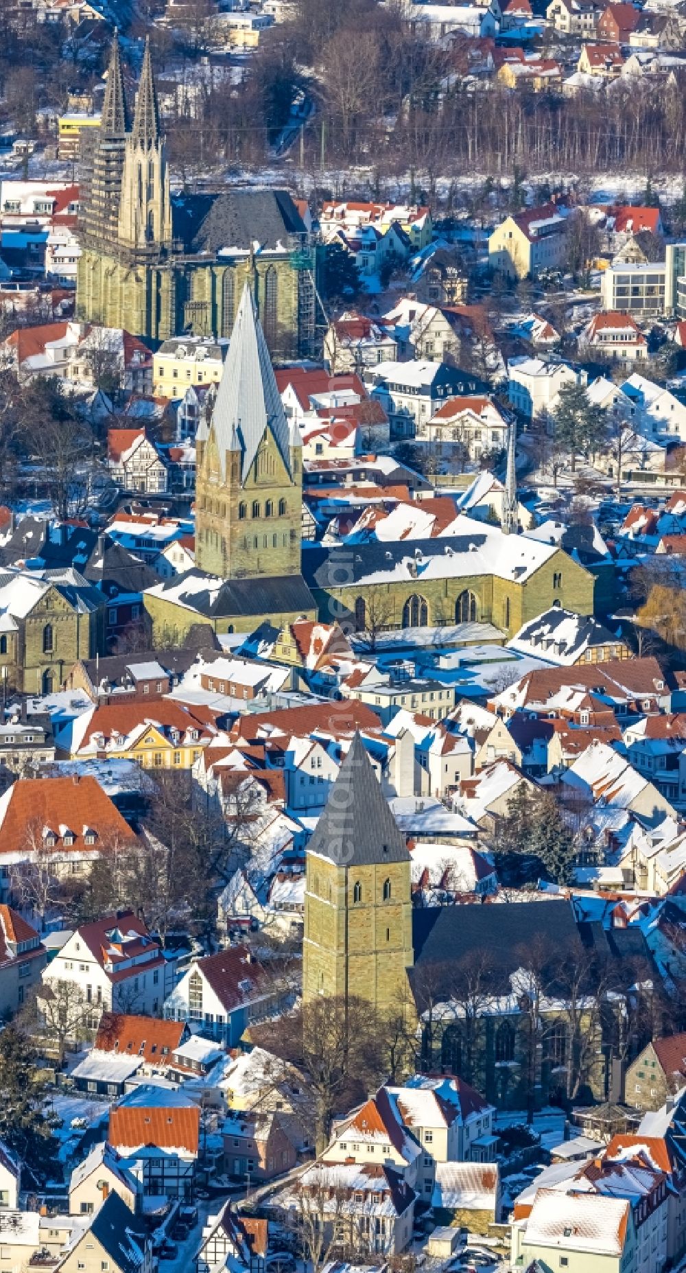 Aerial image Soest - Winter snow-covered city view of the inner city area with churches in Soest in the state North Rhine-Westphalia, Germany