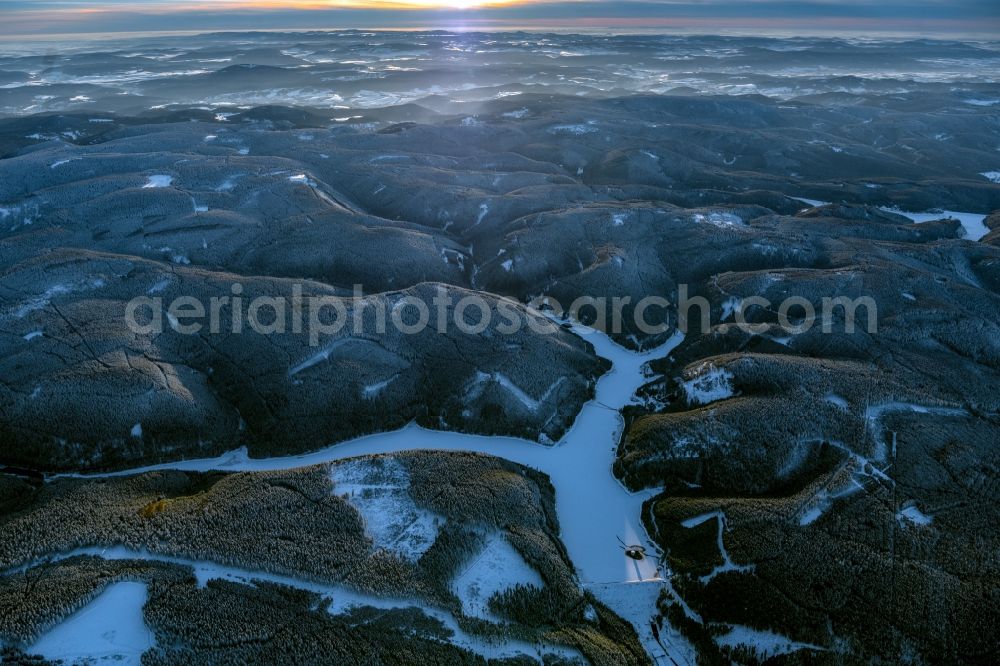 Aerial image Luisenthal - Wintry snowy dam and shore areas at the lake of Ohratalsperre in the district Schwarzwald in Luisenthal in the state Thuringia, Germany