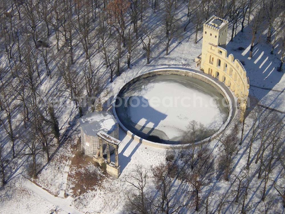 Potsdam/Brandenburg from the bird's eye view: Winterstimmung auf dem Ruinenberg am Schloß Sanssouci in Potsdam Webmaster@Park-Sanssouci.de Pilot: Grahn