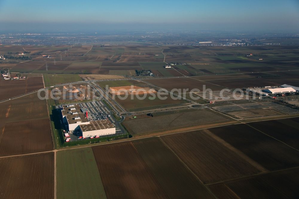 Mainz - Hechtsheim from above - Business Park Mainz - Rhine / Main in Mainz in Rhineland-Palatinate, between Athener Allee, Ludwig Erhard-Straße und Rheinhessenstraße