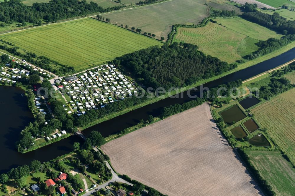 Aerial photograph Basedow - Agricultural road bridge Lanze-Basedow over the Elbe-Luebeck-Canal in Basedow in the state Schleswig-Holstein