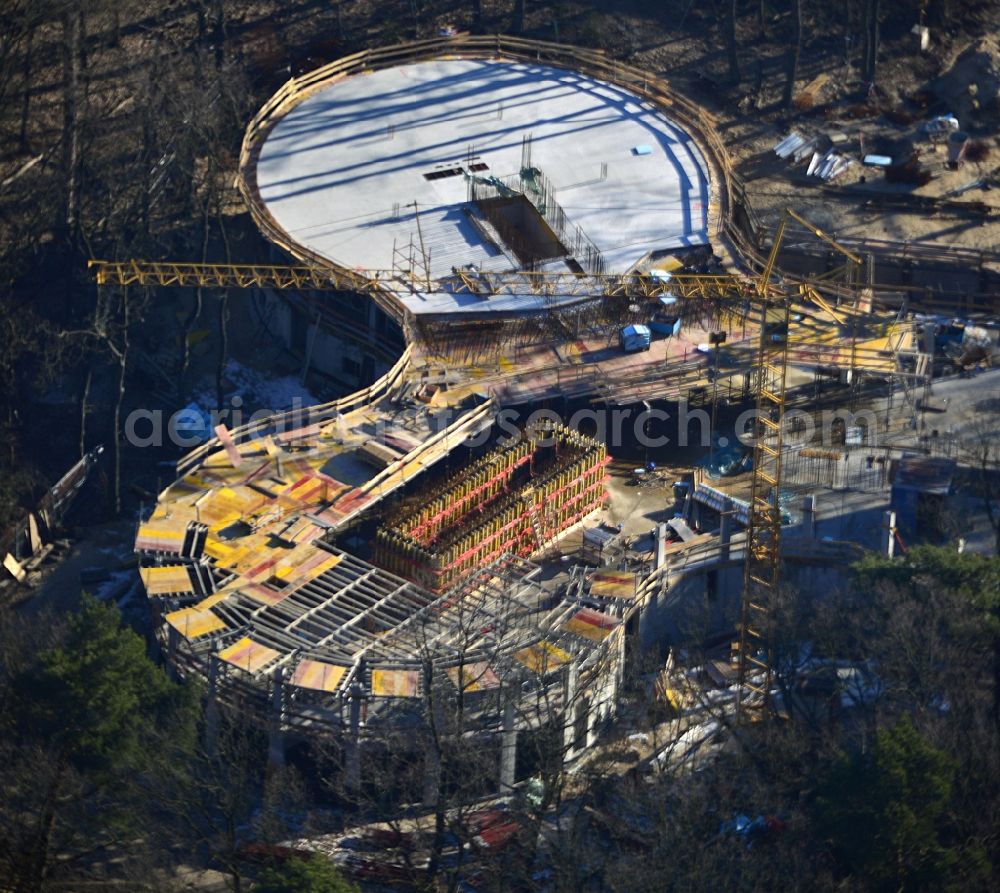 Aerial image Potsdam - View at the construction site of an extension building of the Potsdam Institute for Climate Research at the site of the Albert Einstein Research Park on the Telegrafenberg in Potsdam in the federal state of Brandenburg. The construction is object of a research project for energy optimization