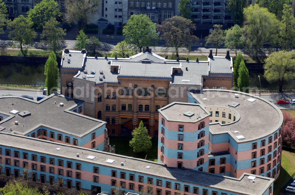 Berlin from the bird's eye view: Das Wissenschaftszentrum Berlin für Sozialforschung Berlin-Tiergarten. The science park for social research in Berlin-Tiergarten.